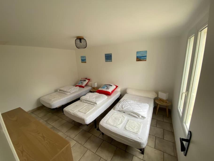 Maison De Vacances ลาโกตินิแยร์ ภายนอก รูปภาพ