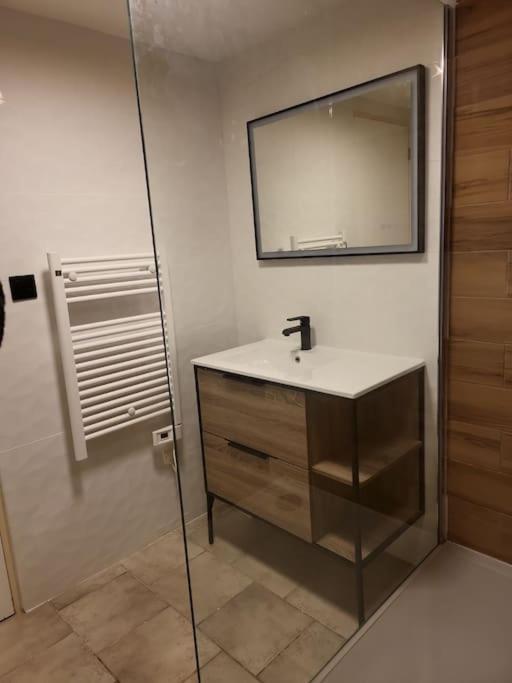 Maison De Vacances ลาโกตินิแยร์ ภายนอก รูปภาพ